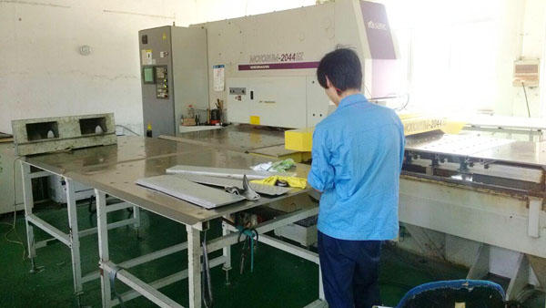 CNC Machine Tools CNC Machine Tools