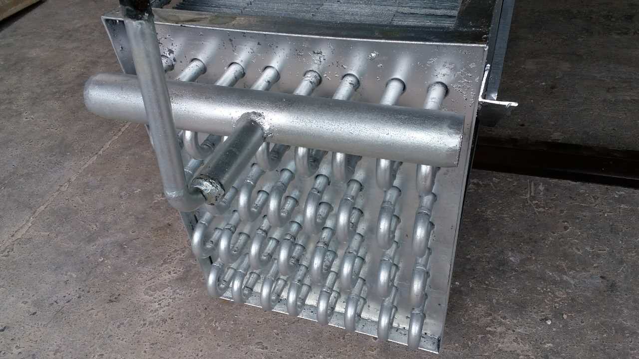 Cooling coils for deep freeze on reefer vessels